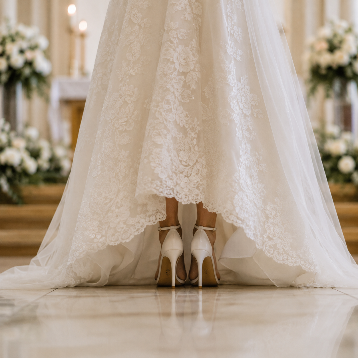 Don't Lock Your Knees at the Altar: A Wedding Day Tip Every Bride Should Know. Mobile Image