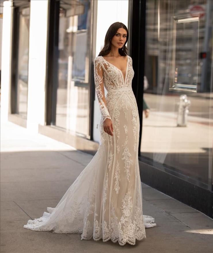 Model wearing a Pronovias gown