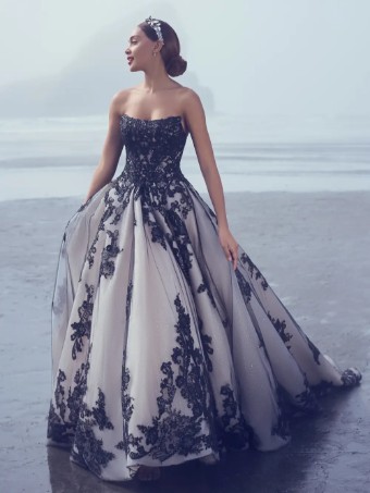 Maggie Sottero Style No. Norvinia #0 thumbnail