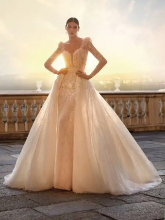 Pronovias Style No. Fiora #0 thumbnail