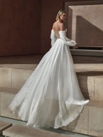 Pronovias Style No. Balia #2 thumbnail