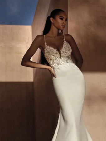 Pronovias Style No. Roman #2 thumbnail