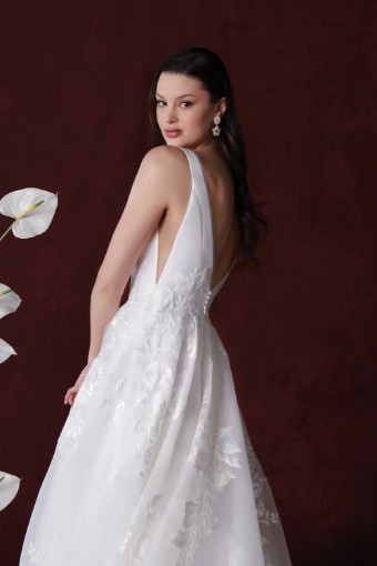 Justin Alexander Style No. 88350 #1 Ivory/Latte thumbnail