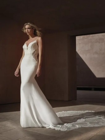 Pronovias Style No. Roanna #0 Off White thumbnail