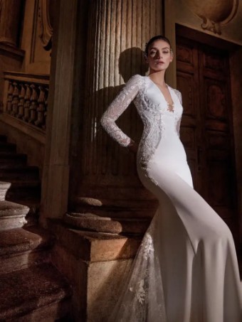 Pronovias Style No. Ula #2 Off White/Nude thumbnail