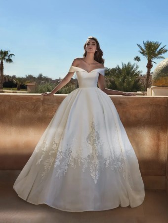Pronovias Style No. Loa #0 Off White/Nude thumbnail