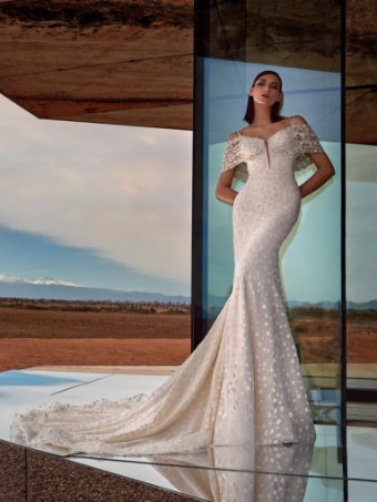 Pronovias Style No. Giada #1 Off White thumbnail