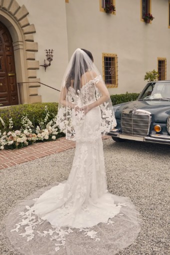 Casablanca Bridal Style No. Augustine #6 Ivory/Nude/Ivory thumbnail