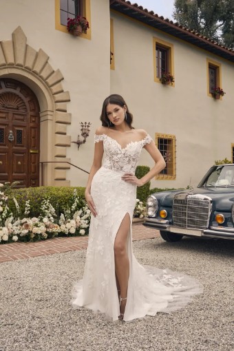 Casablanca Bridal Style No. Augustine #4 Ivory/Nude/Ivory thumbnail