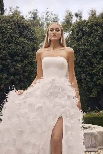 Casablanca Bridal Style No. Bijou #3 Ivory thumbnail