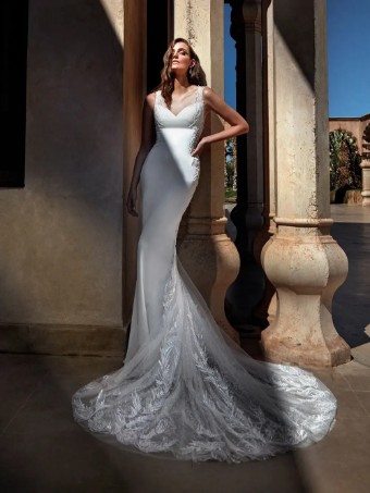 Pronovias Style No. Arial #0 default thumbnail