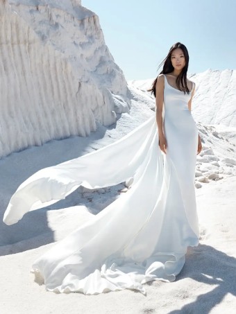 Pronovias Style No. Alyse #0 Off White thumbnail