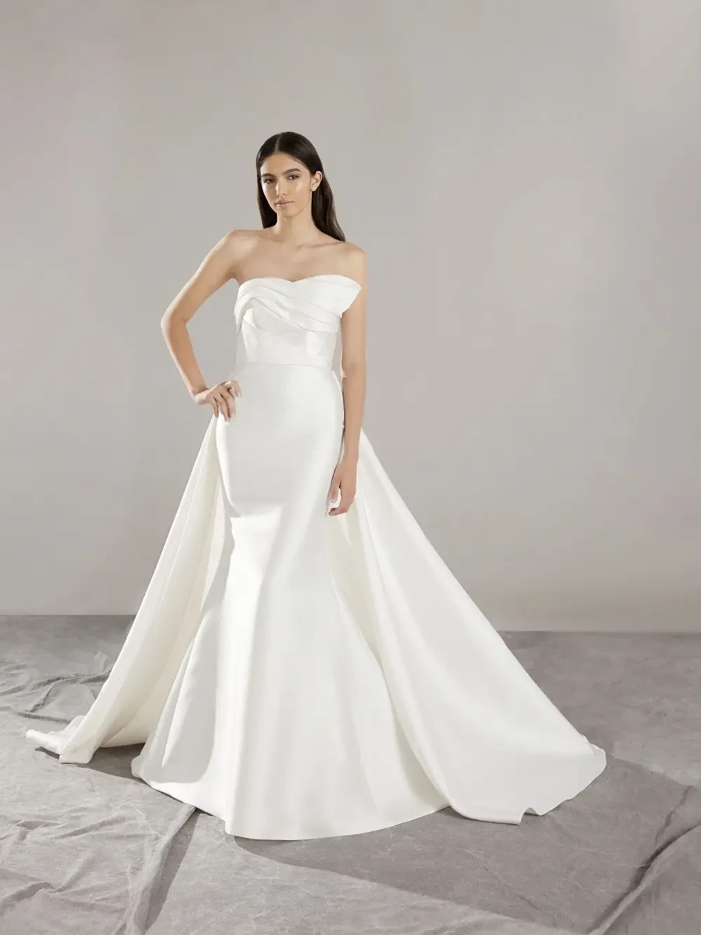 Pronovias Style No. Arya Thumbnail Image
