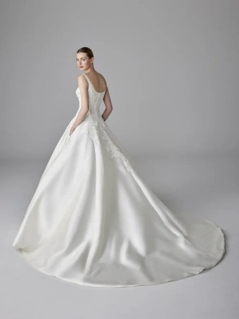 Pronovias Style No. Dalida #1 Off White thumbnail