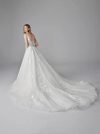 Pronovias Style No. Kamerie #1 Off White/Ivory thumbnail
