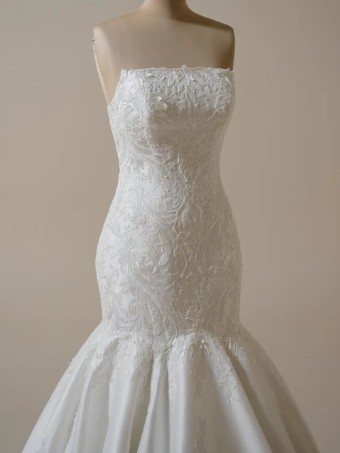 Maggie Sottero Style No. Delanie #3 thumbnail