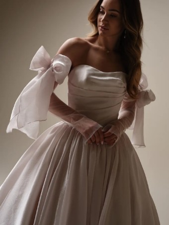 Maggie Sottero Style No. Paris #5 thumbnail