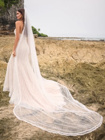 Maggie Sottero Style No. Iravati #15 Ivory thumbnail
