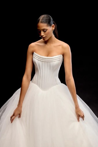 Justin Alexander Signature Style No. 99351 #2 Off White/Ivory thumbnail