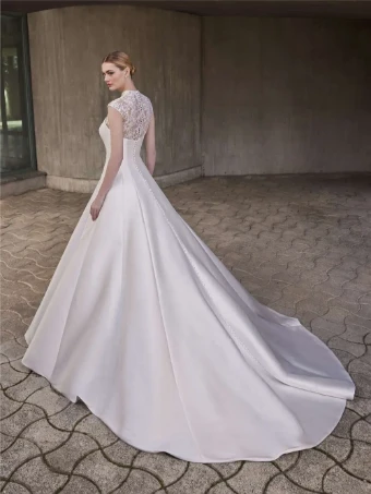 Pronovias Style No. Carlotta #1 Off White thumbnail