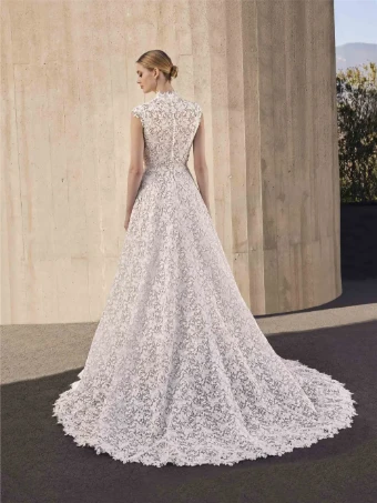 Pronovias Style No. Valles #1 Off White thumbnail