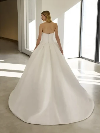 Pronovias Style No. Valley #4 Off White thumbnail