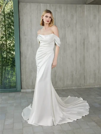 Pronovias Style No. Viviama #1 Off White thumbnail