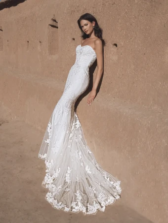 Enzoani Style No. Tatiana #3 Ivory thumbnail