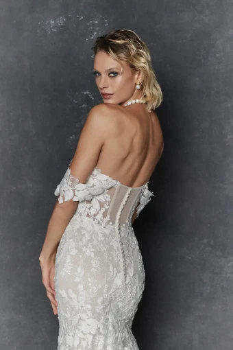 Justin Alexander Style No. Taranto #4 Nude/Ivory/Latte thumbnail