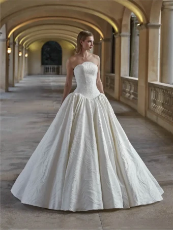 Pronovias Style No. Devya #0 Vanilla thumbnail